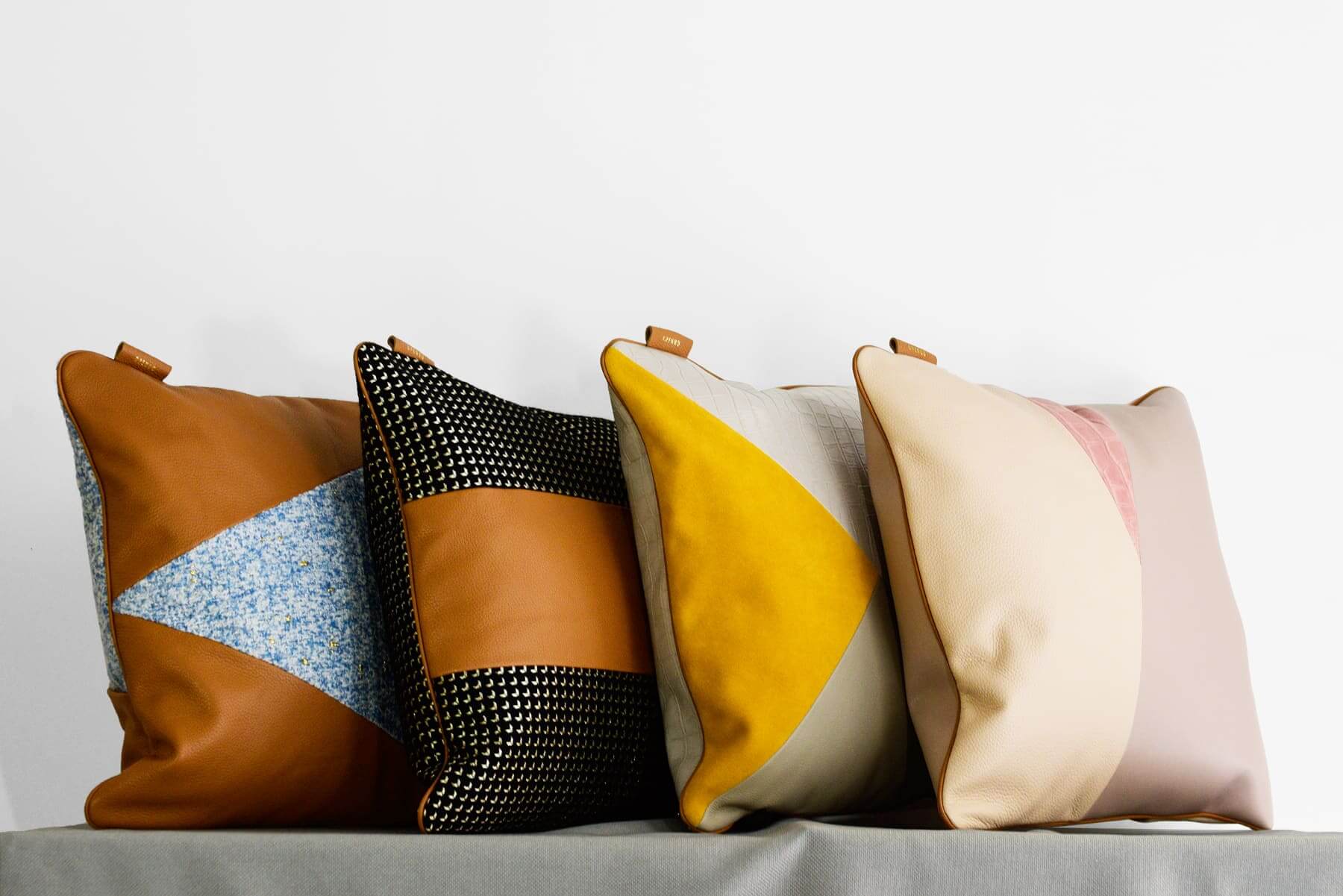Six Factors to Consider When Buying Throw Pillows